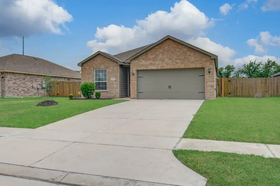 1222 Paradise Found Drive, Iowa Colony, TX 77583 - #2