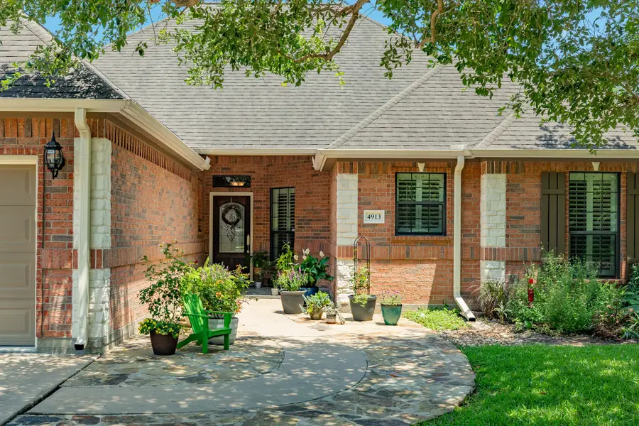 4913 Hickory Lane, Bay City, TX 77414 - #2
