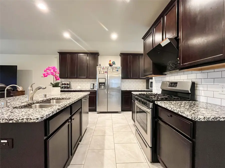 18318 Grayson Bluff Way, Richmond, TX 77407 - Image #2