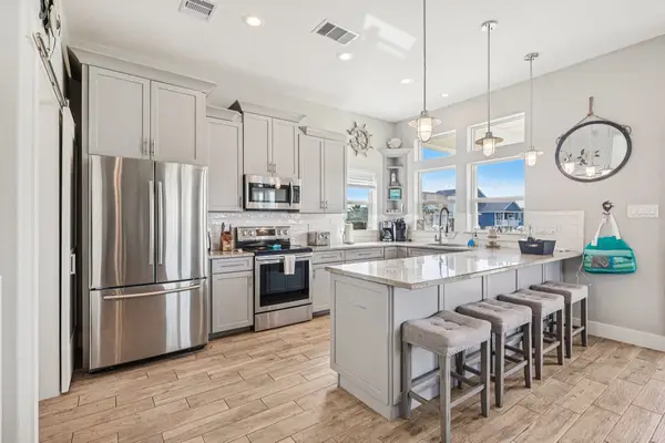 22212 Cantina Drive, Galveston, TX 77554