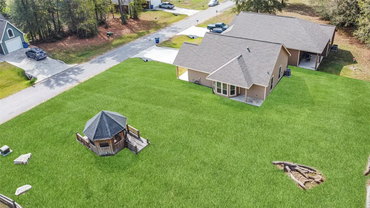 2 Firewood Road, Huntsville, TX 77340 - Image #1