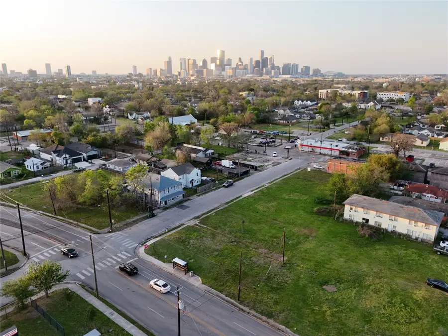 3522 Sampson Street, Houston, TX 77004 - Image #3