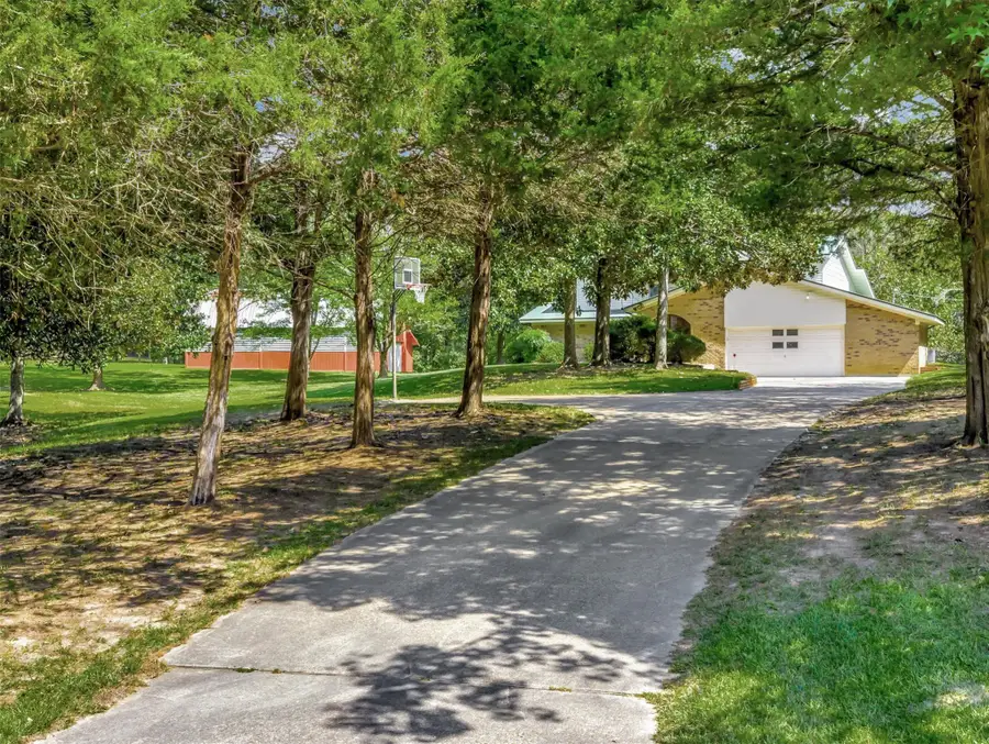 1040 Us Highway 287 W, Woodville, TX 75979 - Image #2