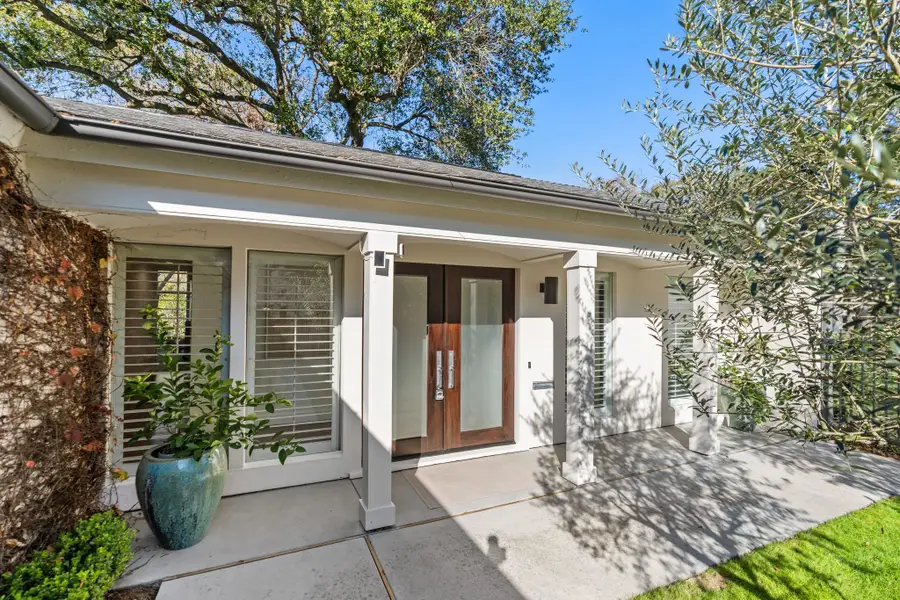 7702 Woodway Drive, Houston, TX 77063 - Image #2