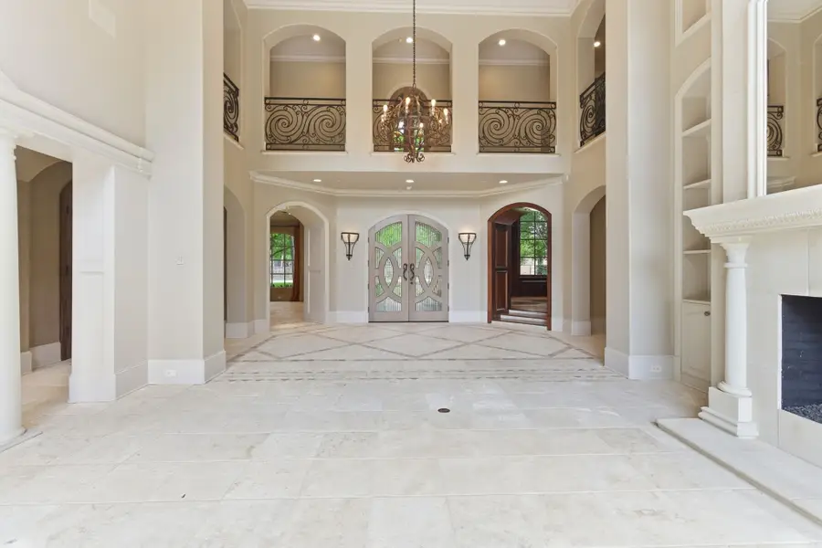 835 Echo Lane, Hedwig Village, TX 77024 - #2