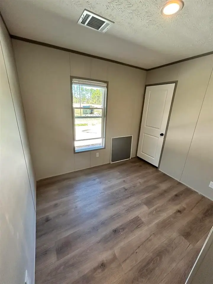 5660 Brady Circle, Lumberton, TX 77657 - Image #3