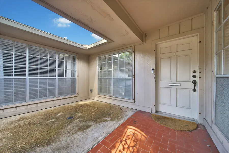 4902 Dunsmere Street, Houston, TX 77018 - #3