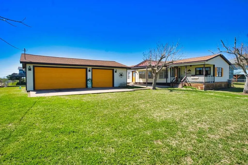 803 County Road 202, Sargent, TX 77414 - Image #1