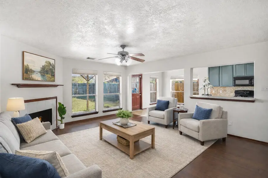 11354 Astoria Boulevard, Houston, TX 77089 - Image #2