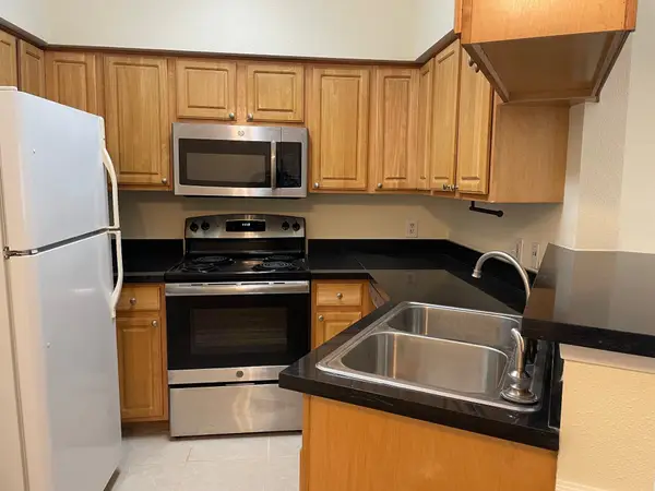 2626 Holly Hall Street #409, Houston, TX 77054