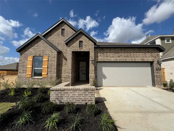 4311 Eagle Pass Drive, Rosenberg, TX 77469