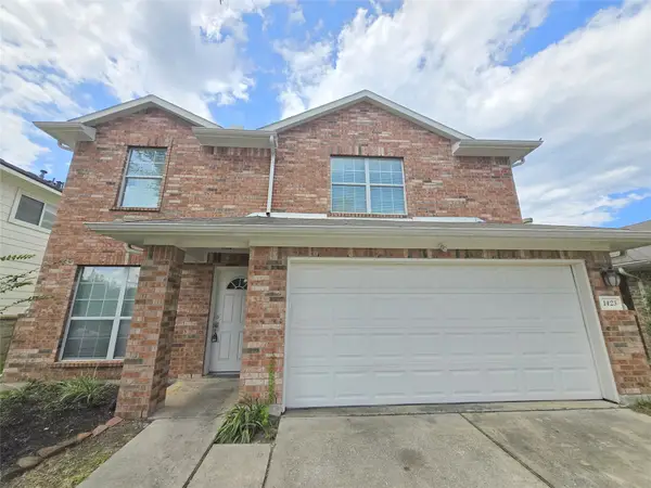 1423 Stone Bluff Drive, Houston, TX 77073