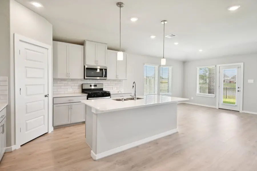 1672 Hopson Ranch Drive, Conroe, TX 77301 - Image #2