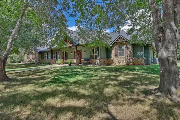 36394 Fm 1736, Hempstead, TX 77445