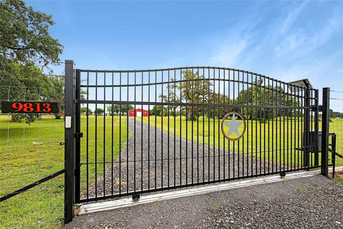 9813 County Road 309, Navasota, TX 77868 - Image #1