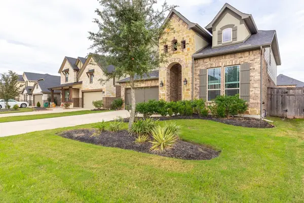 3443 Cabernet Shores Drive, Fulshear, TX 77441