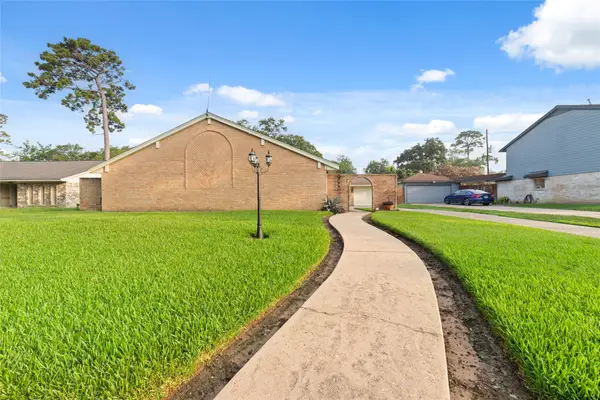 218 Black Forest Drive, Spring, TX 77388
