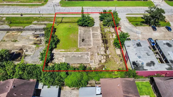 3031 Highway 146, La Porte, TX 77571