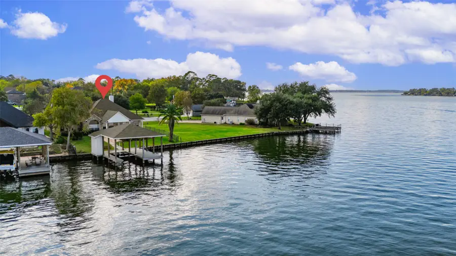 14030 Shoreline Drive, Willis, TX 77318 - Image #3