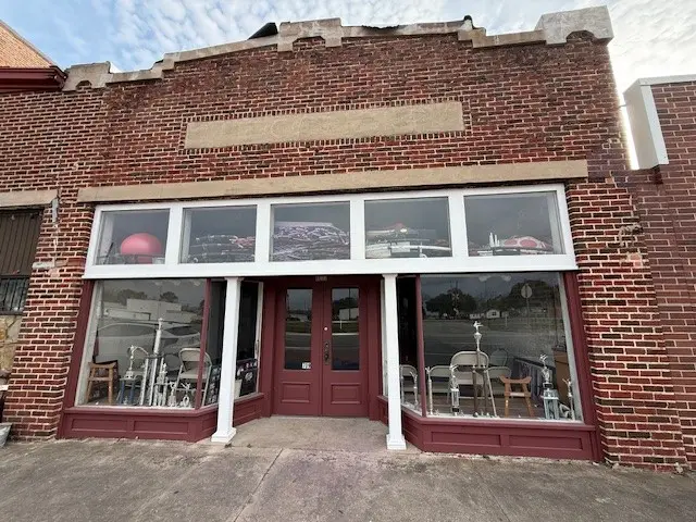 709 Main Street, East Bernard, TX 77435 - Image #2