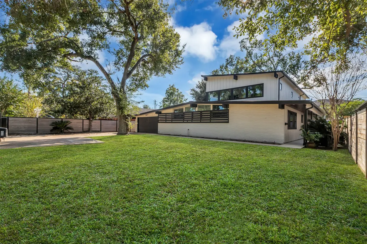 12807 Memorial Drive, Houston, TX 77024 - Image #1