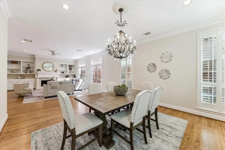 2403 Potomac Drive, Houston, TX 77057 - Image #2