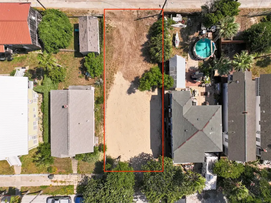 911 Avenue L, Galveston, TX 77550 - #2