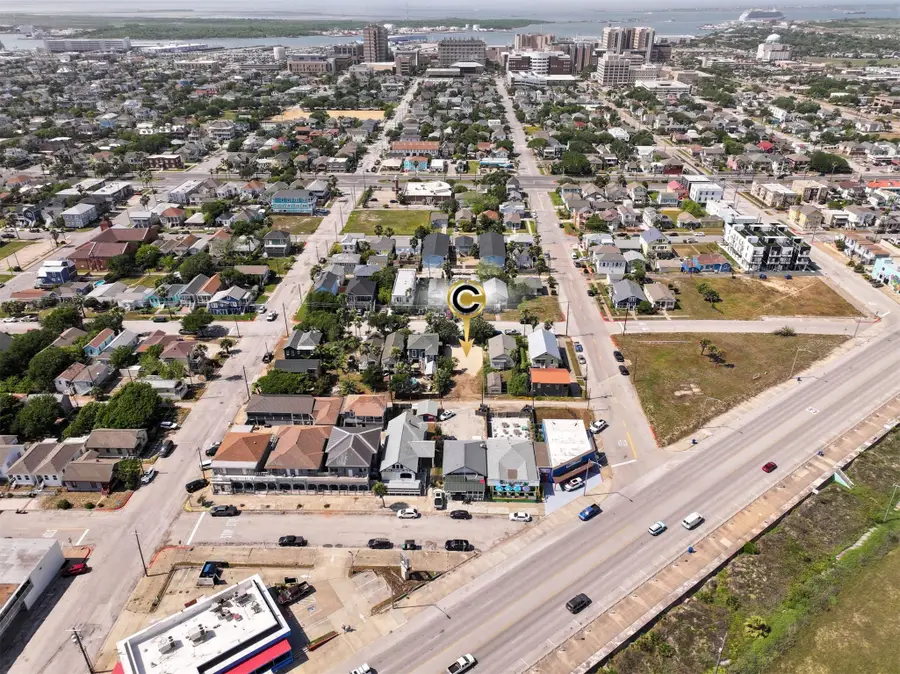 911 Avenue L, Galveston, TX 77550 - #3