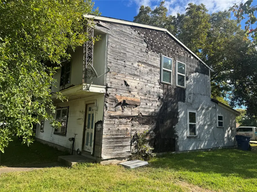 1139 7th Avenue N, Texas City, TX 77590 - Image #3