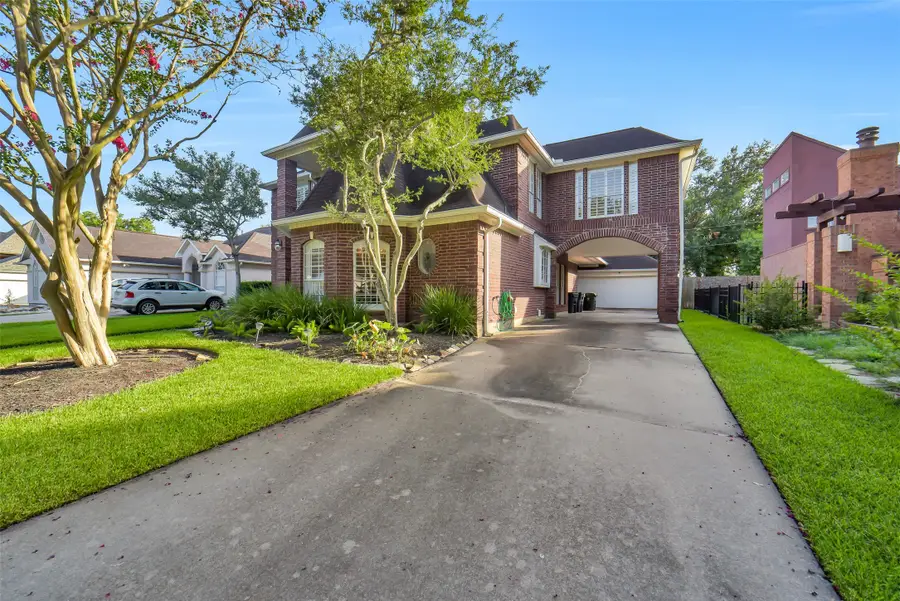 402 Lakeside Boulevard, Sugar Land, TX 77478 - #3