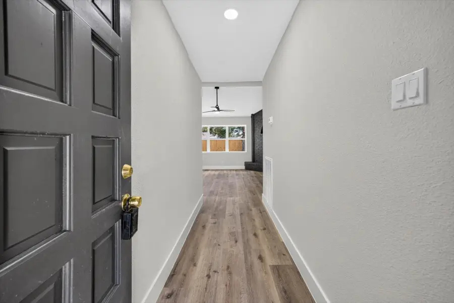 6111 Sunnygate Drive, Spring, TX 77373 - #2