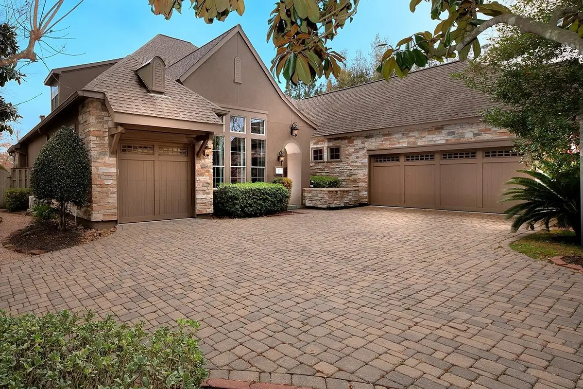 7 Cotillion Court, The Woodlands, TX 77382 - Image #1