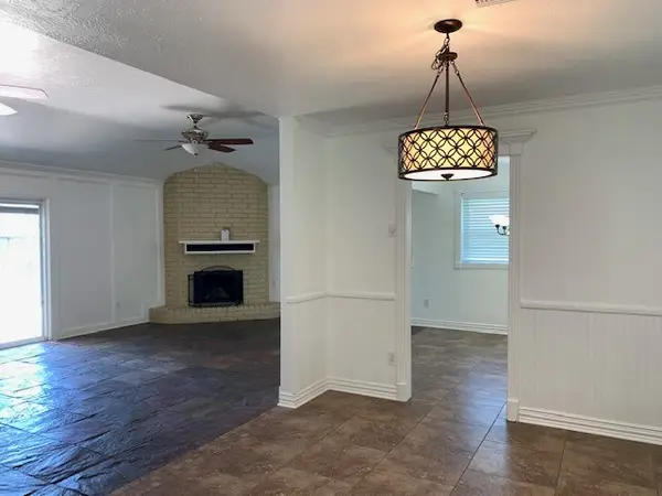 6650 Grove Field Lane, Houston, TX 77084