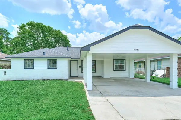 8530 Guinevere Street, Houston, TX 77029