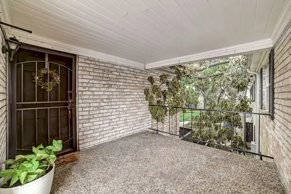 7900 Westheimer Road #202, Houston, TX 77063