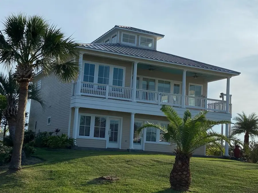 2727 E Bayshore Drive Drive, San Leon, TX 77539 - Image #2