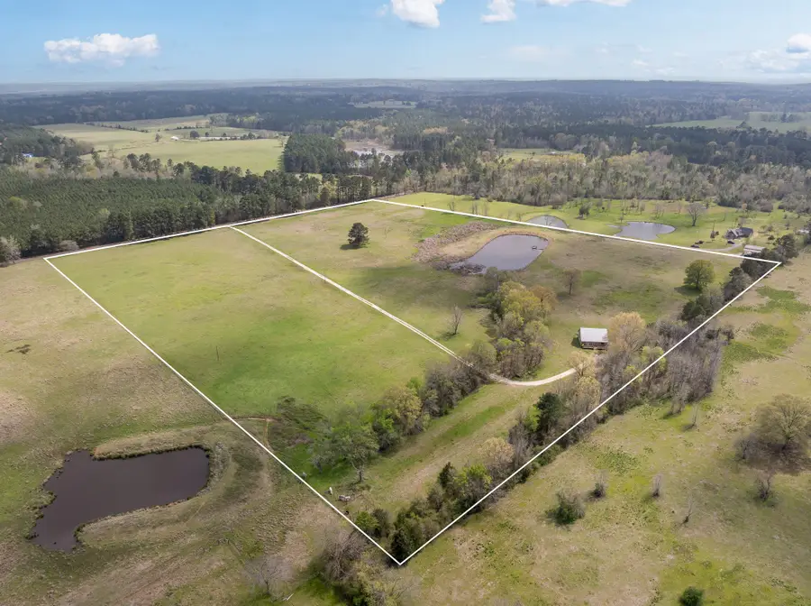 14268 S County Road 3163 Road S, Mount Enterprise, TX 75681 - Image #2