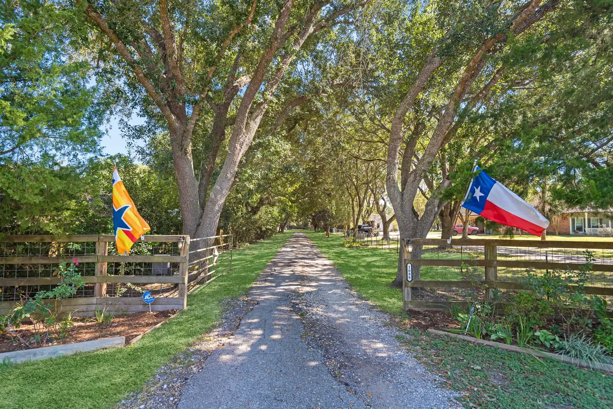 1688 County Road 144, Alvin, TX 77511 - Image #1