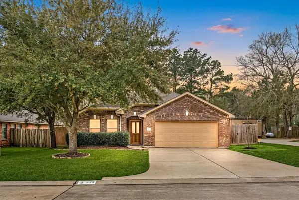 922 Fife Drive, Conroe, TX 77301