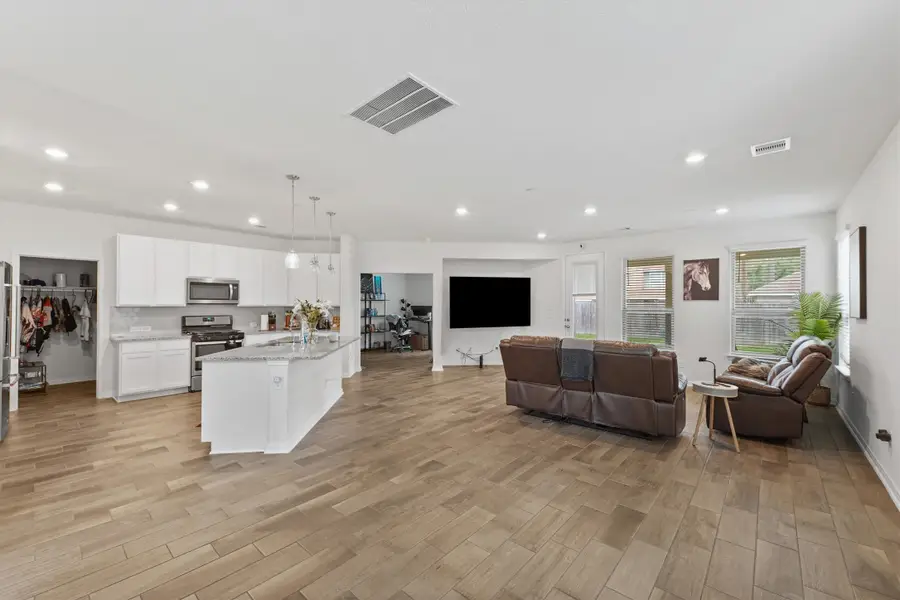 4010 Shady Palmetto Drive, Houston, TX 77068 - Image #3