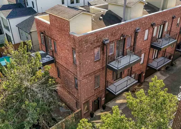 910 Malone Street #106, Houston, TX 77007