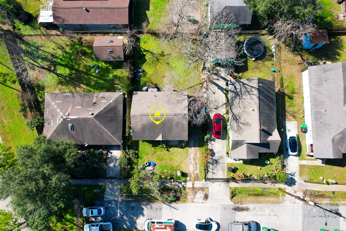 3805 Weems St Street, Houston, TX 77009 - Image #1