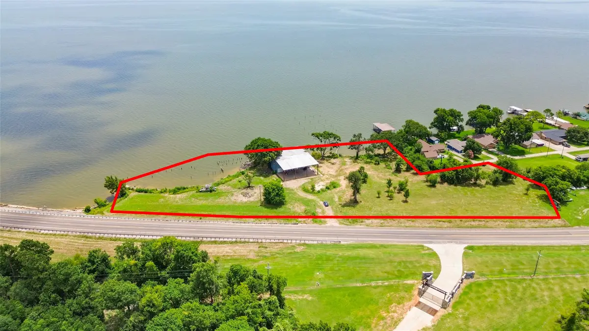 10390 Us Highway 190 E, Point Blank, TX 77364 - #1