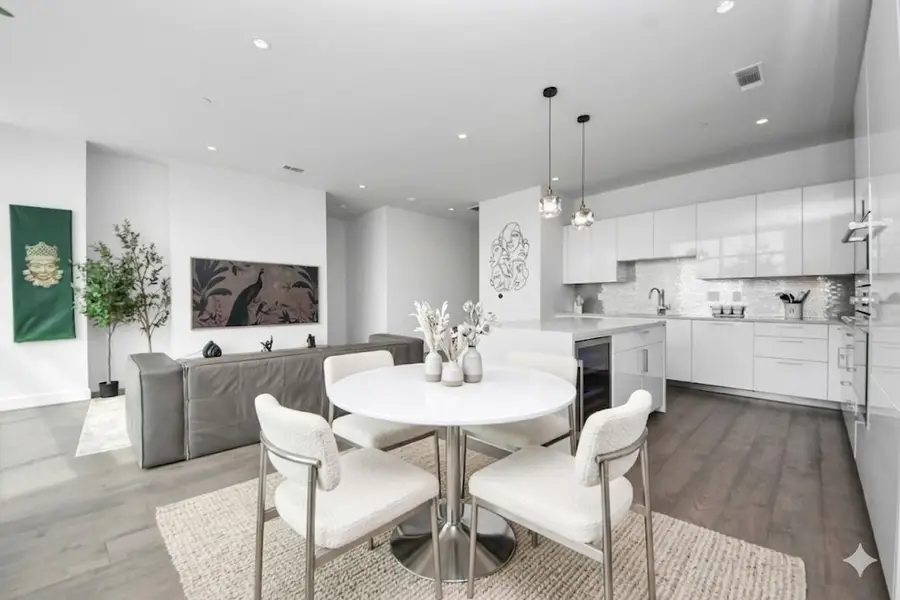 4521 San Felipe Street #1904, Houston, TX 77027 - #2