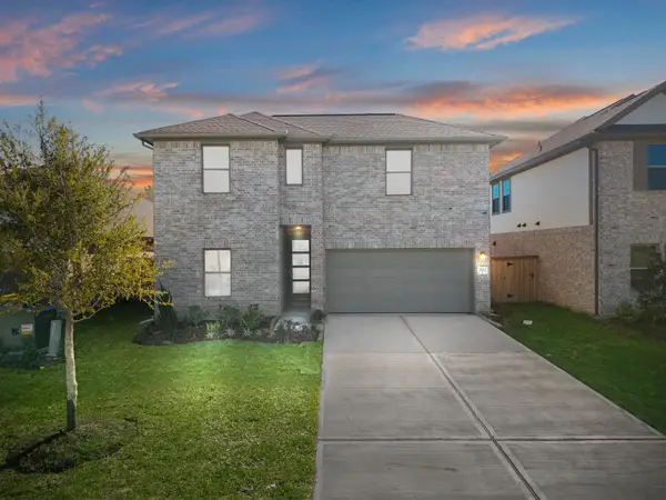 3552 Atlas Point Lane, Angleton, TX 77515