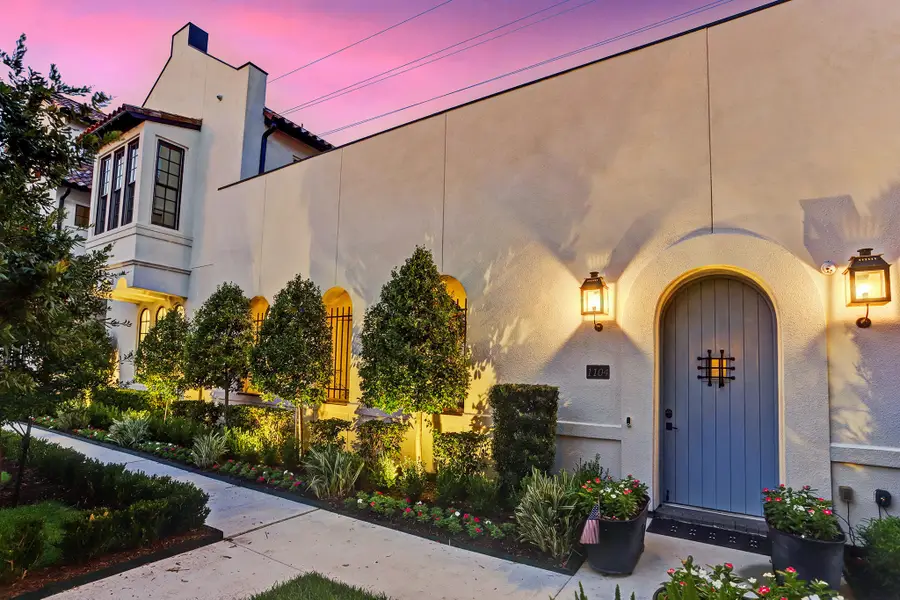 1104 Mosaico Lane, Houston, TX 77055 - Image #3
