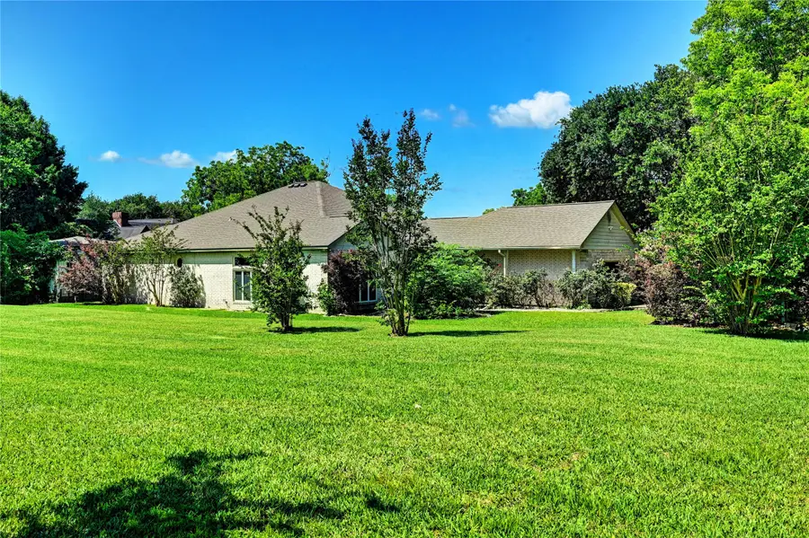 13586 Bunker Hill Drive, Willis, TX 77318 - #2