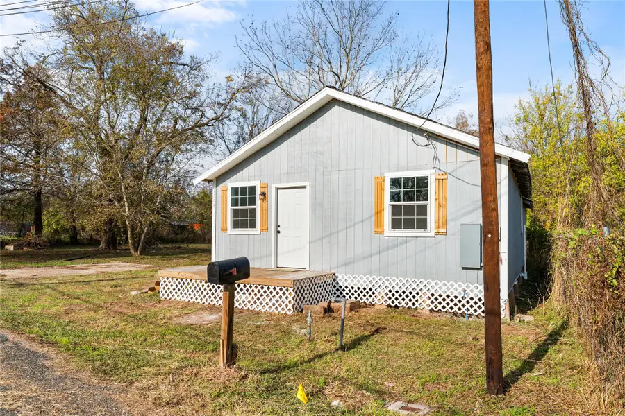 1608 Connie Street, Wharton, TX 77488 - Image #2