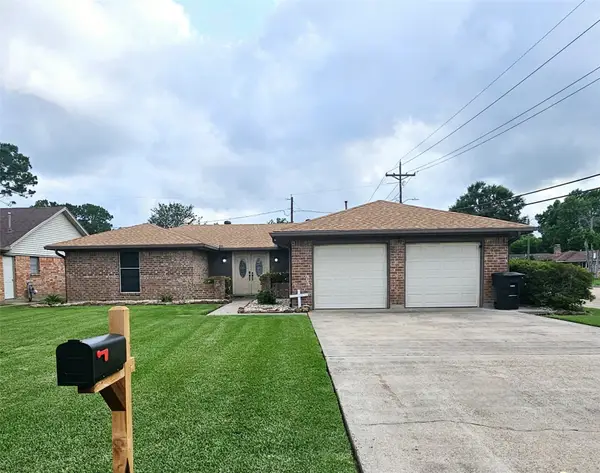 904 S 22nd Street, Nederland, TX 77627