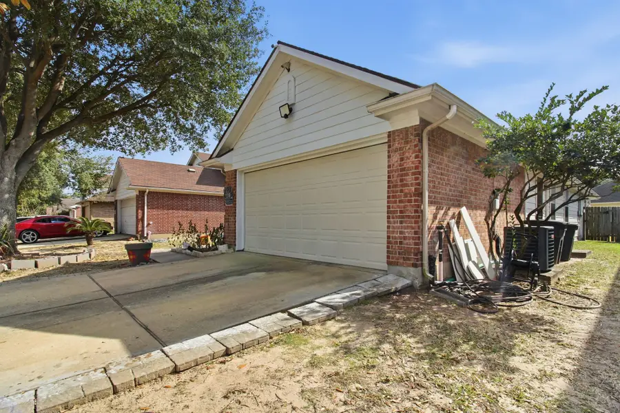 13106 Cherryglade Court, Houston, TX 77044 - Image #3